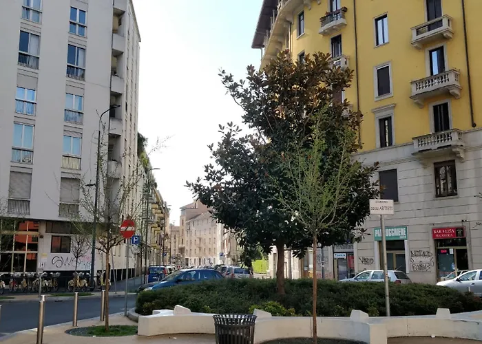 Joy 3* Milan