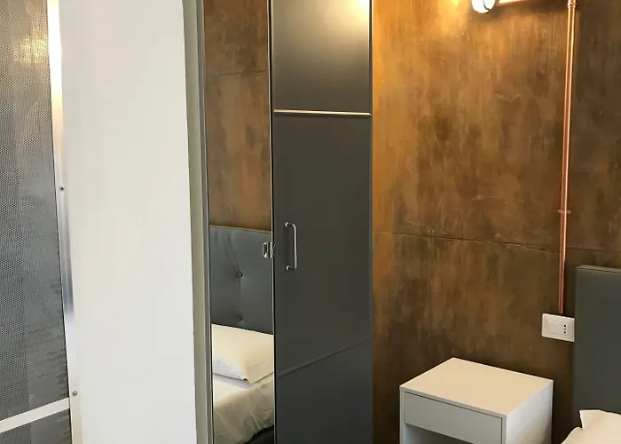 Joy Guest house