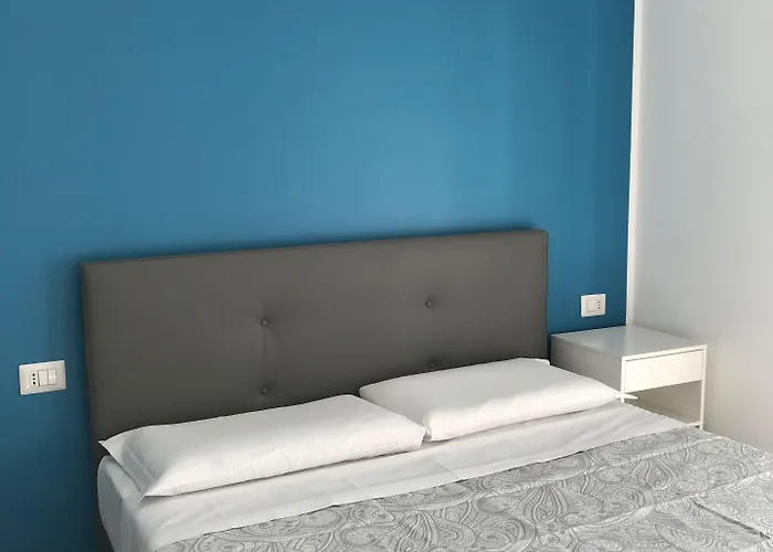 Joy 3* Milan